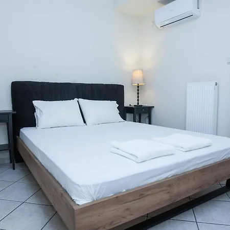 Apartment Elegant Spacious 2bd With Balcony In Petralona *